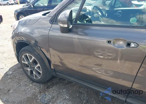 2016 Fiat 500X Trekking z USA, uszkodzony, nr VIN ZFBCFYCT6GP391983